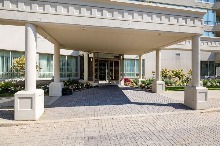 Property Photo:  1480 Riverside Drive 803  ON K1G 5H2 
