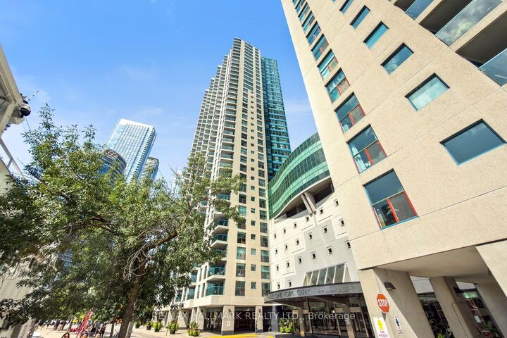 77 Harbour Square 504 — photo 1