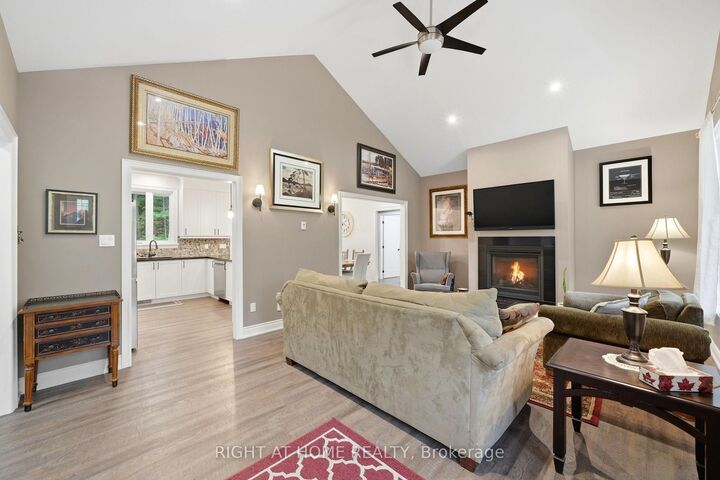 Property Photo: 48 Nicole Boulevard ON L0L 2T0