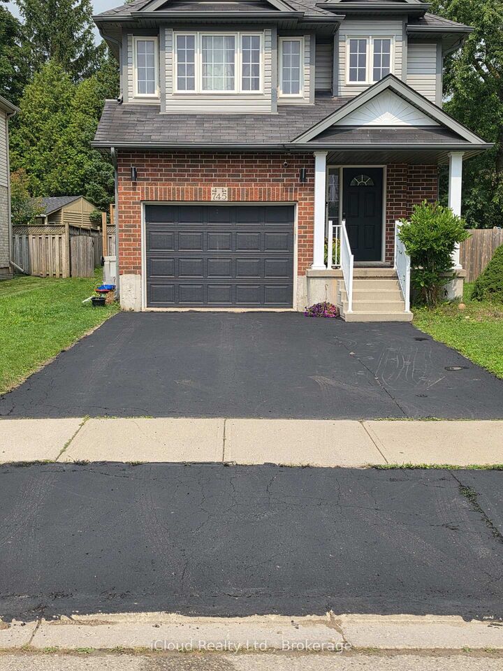 Property Photo: 745 Reid Crescent ON N4W 0A2