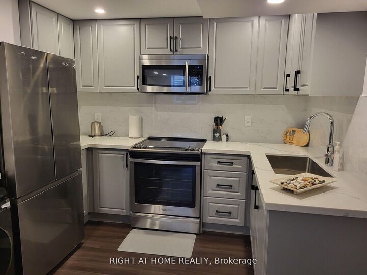 Property Photo: 495 George Ryan Avenue Bsmt ON L6H 0S5