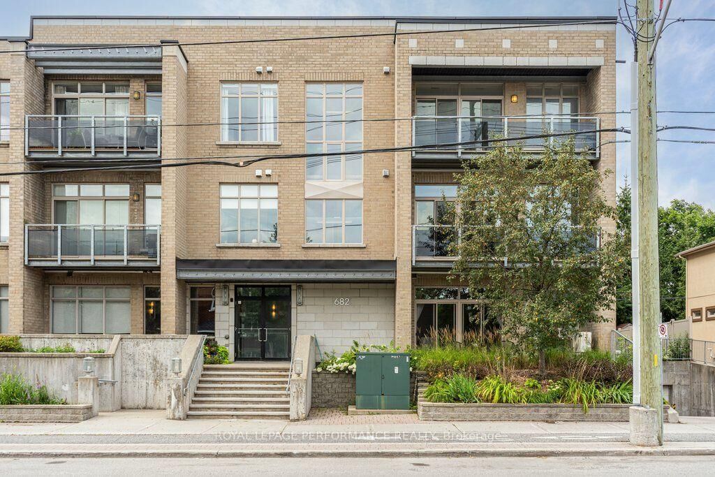 Property Photo: 682 Churchill Avenue 201 ON K1Z 5G5