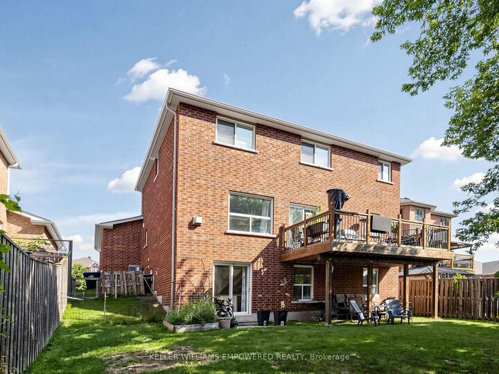 Photo de la propriété: 135 Buchanan Drive ON L9R 0A4