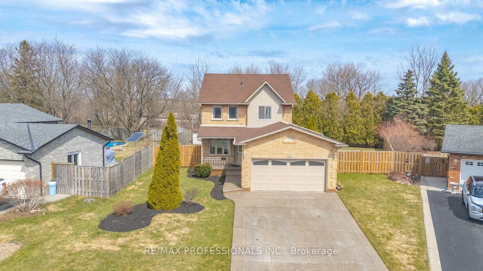 Property Photo: 200 Morrison Drive ON N3W 1A8