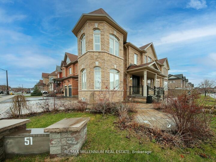 Property Photo:  51 Kincardine Street  ON L4H 4H7 