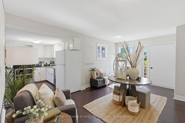 Property Photo: 67 Edgewood Crescent ON L9L 1B6