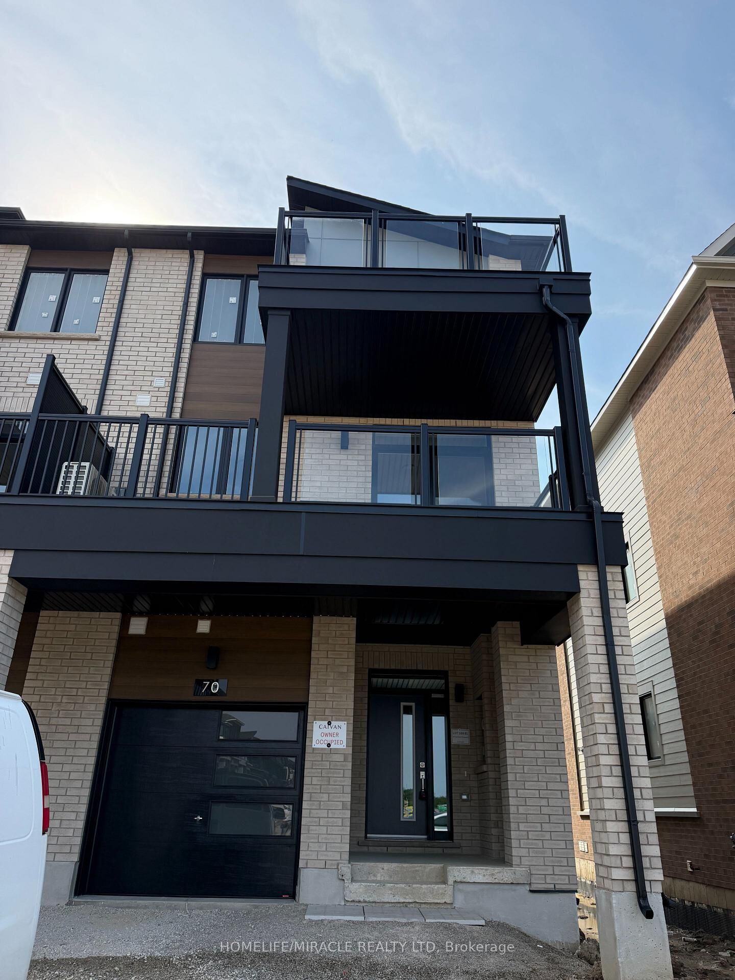 Property Photo: 70 Thornbird Crescent ON K0A 0B9