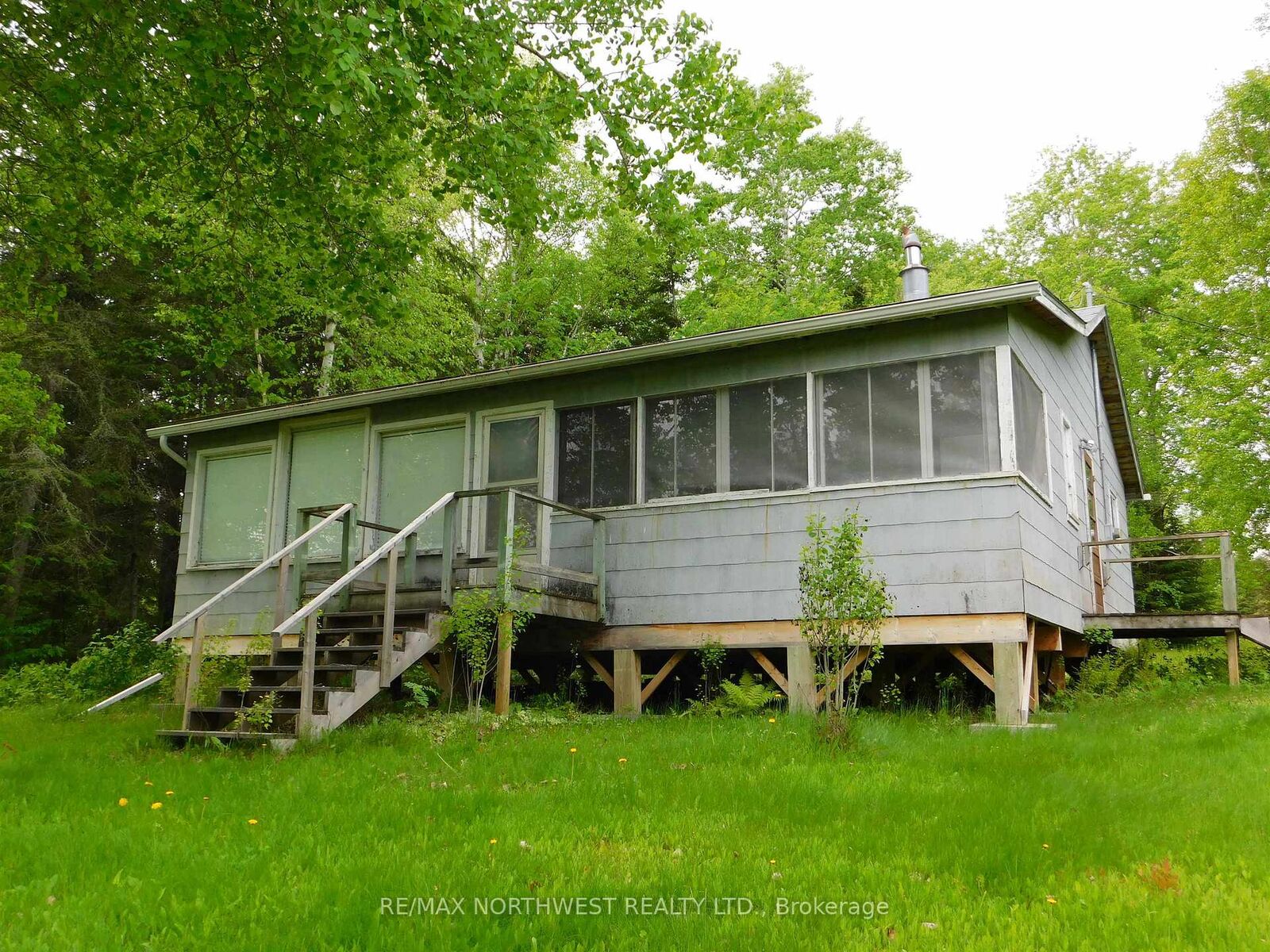 Property Photo: 150 White Wing Road ON P0V 1T0