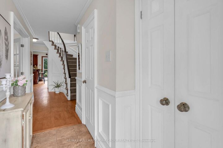 606 Haines Road — photo 1