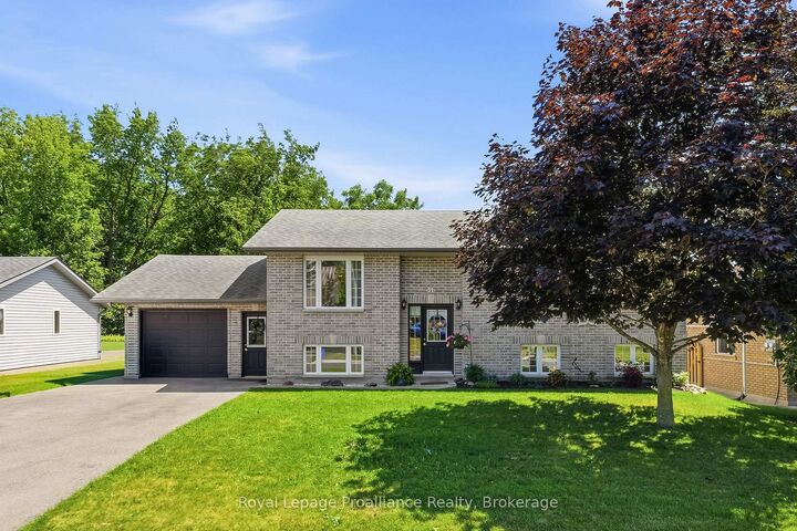 51 Richardson Street — photo 1