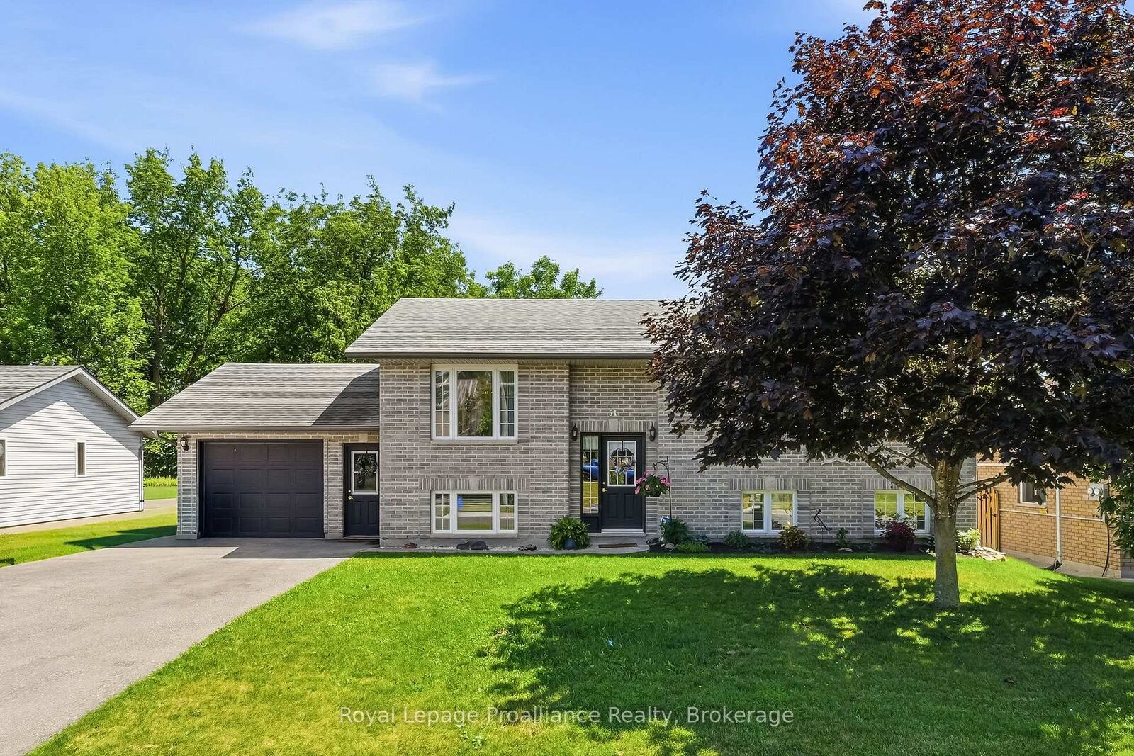 Property Photo:  51 Richardson Street  ON K0K 1H0 