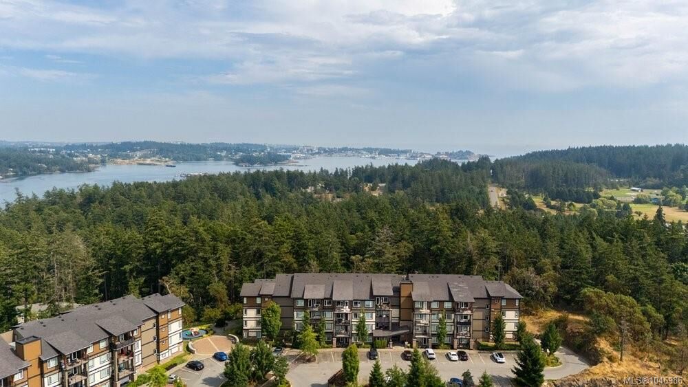Property Photo:  286 Wilfert Rd #307  BC V9C 1A3 