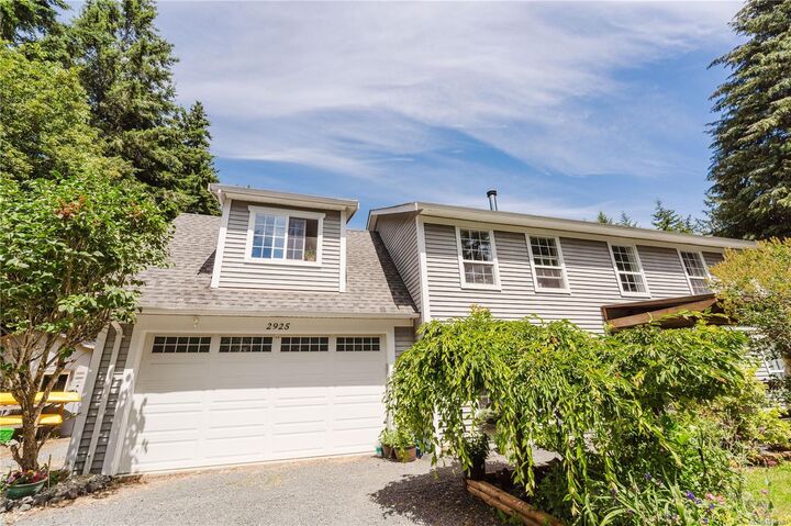 Property Photo: 2925 Marshall Rd BC V9K 2A1