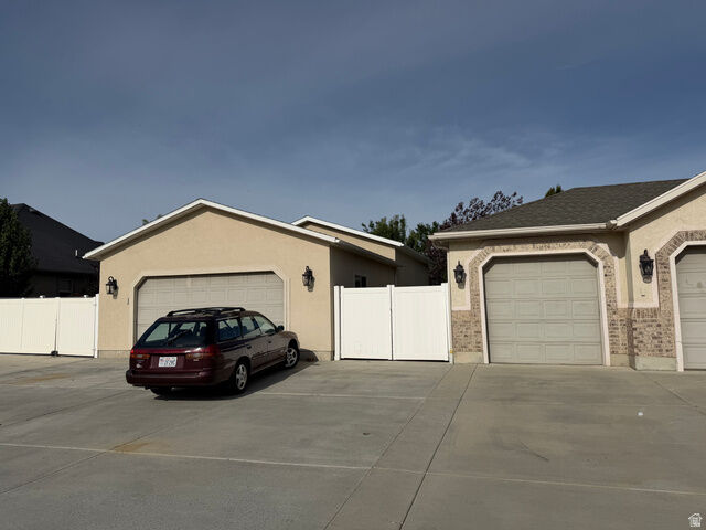 Property Photo: 12548 S Harvest Spring Ln UT 84096