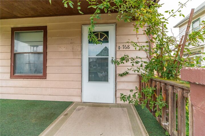 Property Photo:  768 Baldwin Ave  PA 16146 