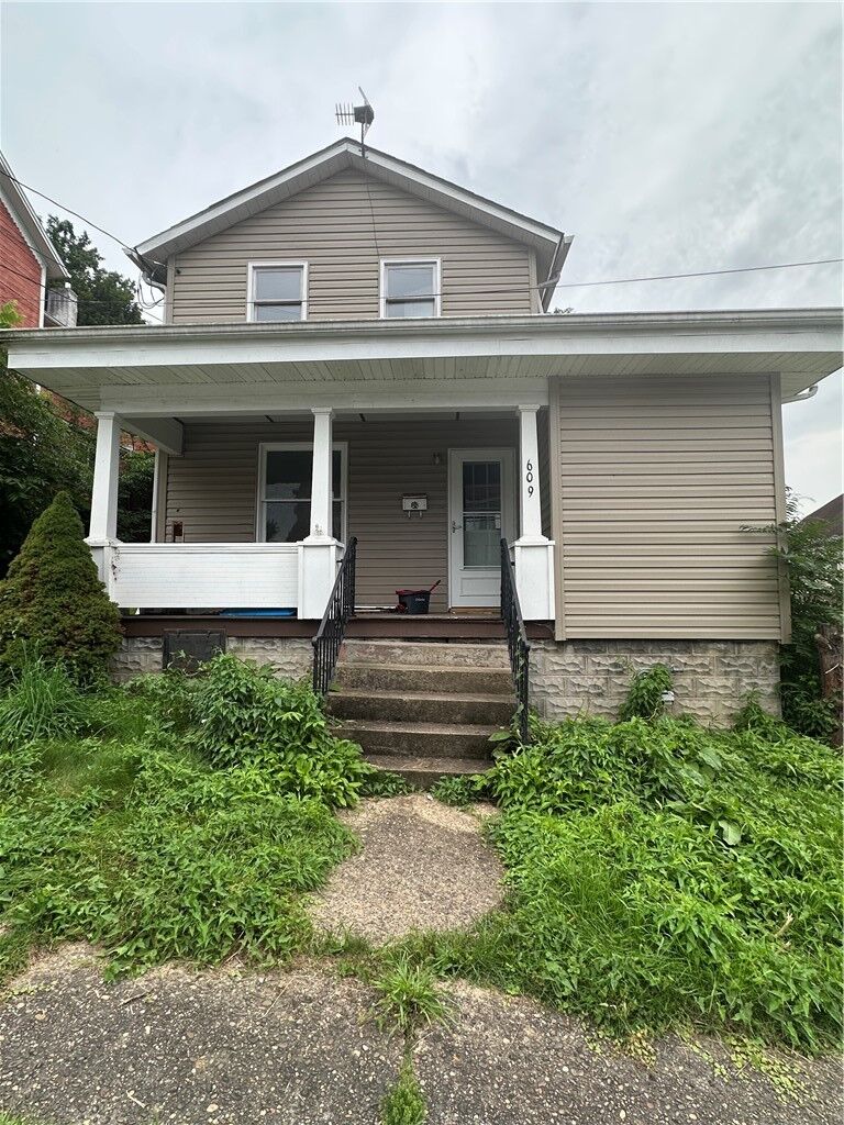 Property Photo: 609 N 7th St Lot 128 PA 15613