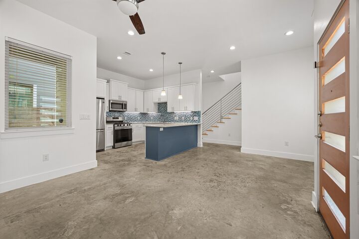 Property Photo: 1003 Valdez Street A TX 78741