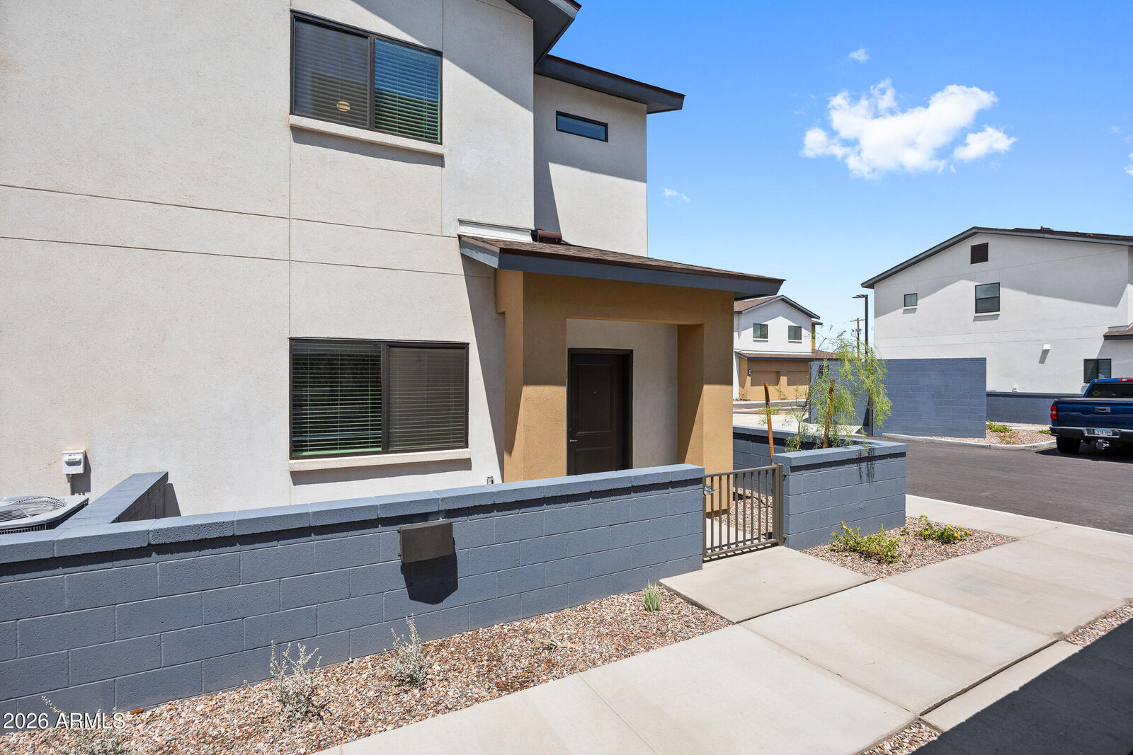 Property Photo: 2313 E McArthur Drive AZ 85288