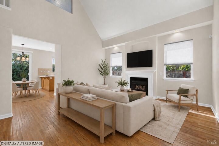 Property Photo: 2038 Red Oak Circle CA 95403