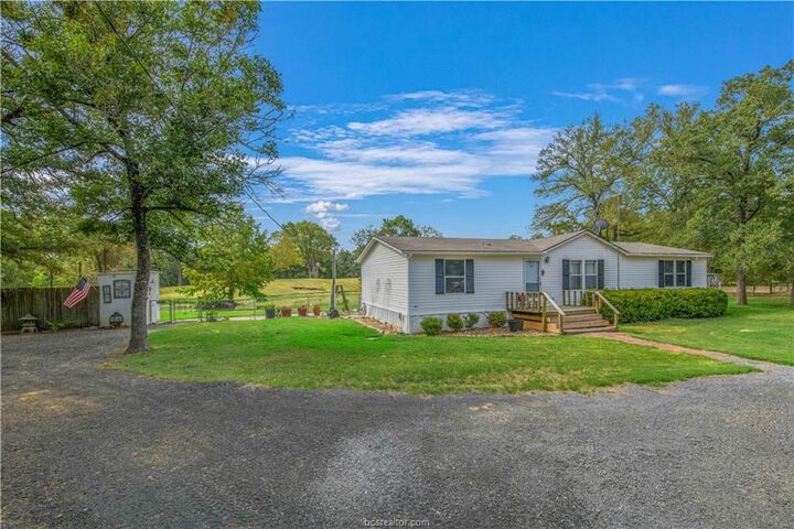 Property Photo: 18546 County Road 4561 TX 77871