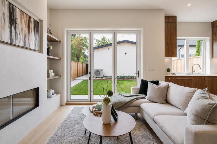456 E 38th Avenue 2 — photo 1