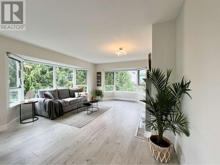 Property Photo: 501 Cochrane Avenue 201 BC V3J 7W5