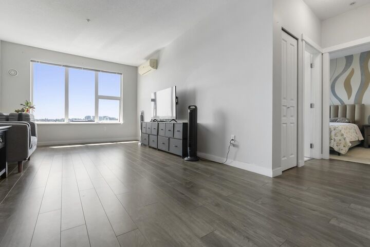 Property Photo: 9311 Alexandra Road 613 BC V6X 0L8