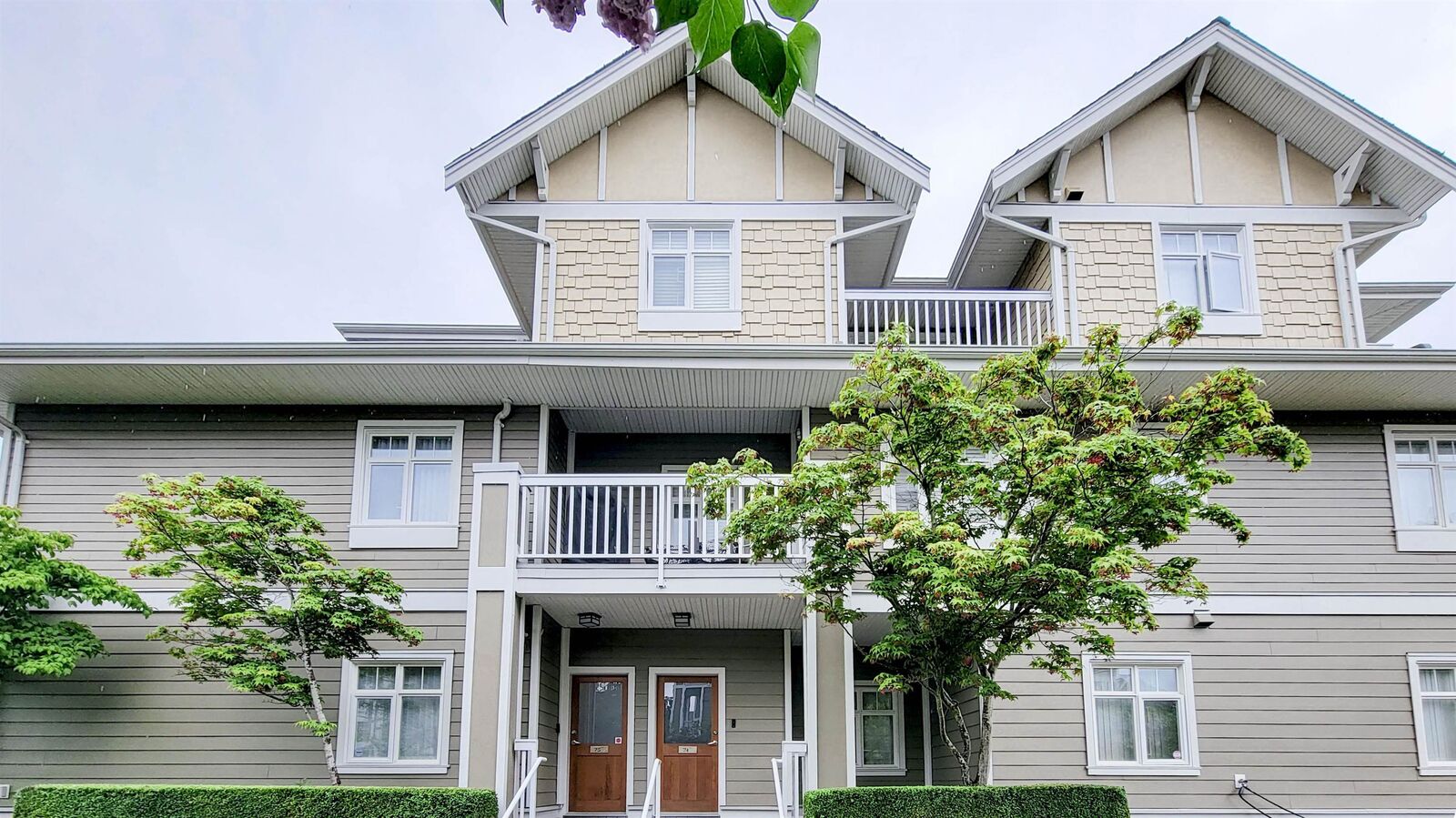 Property Photo: 7388 Macpherson Avenue 74 BC V5J 0A1