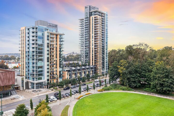 1401 Hunter Street 1705 — photo 1