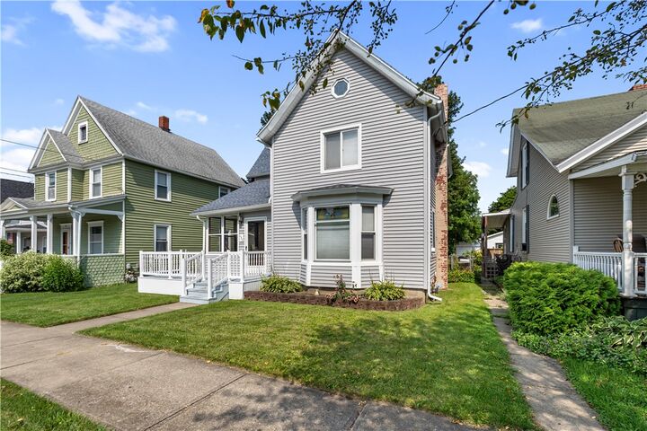 Property Photo:  135 Thacher Street  NY 14843 