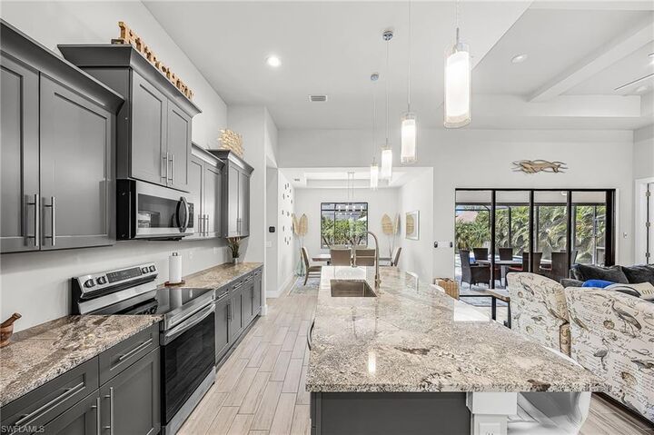 Property Photo:  5126 SW 19th Ave  FL 33914 