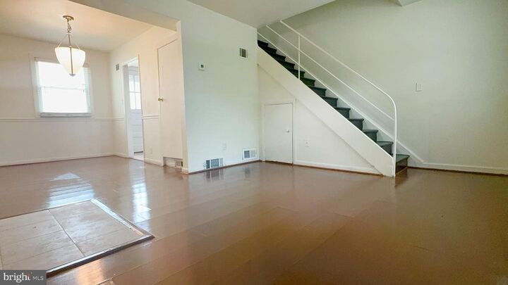 Property Photo: 3801 28th Avenue 10 MD 20748