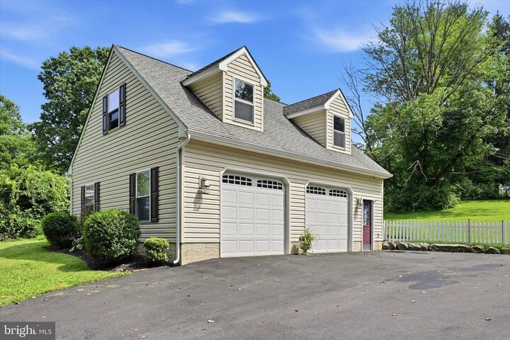 Property Photo:  1126 Yankee Drive  PA 19335 
