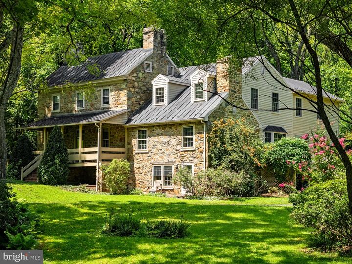 Property Photo:  39902 Thomas Mill Road  VA 20175 