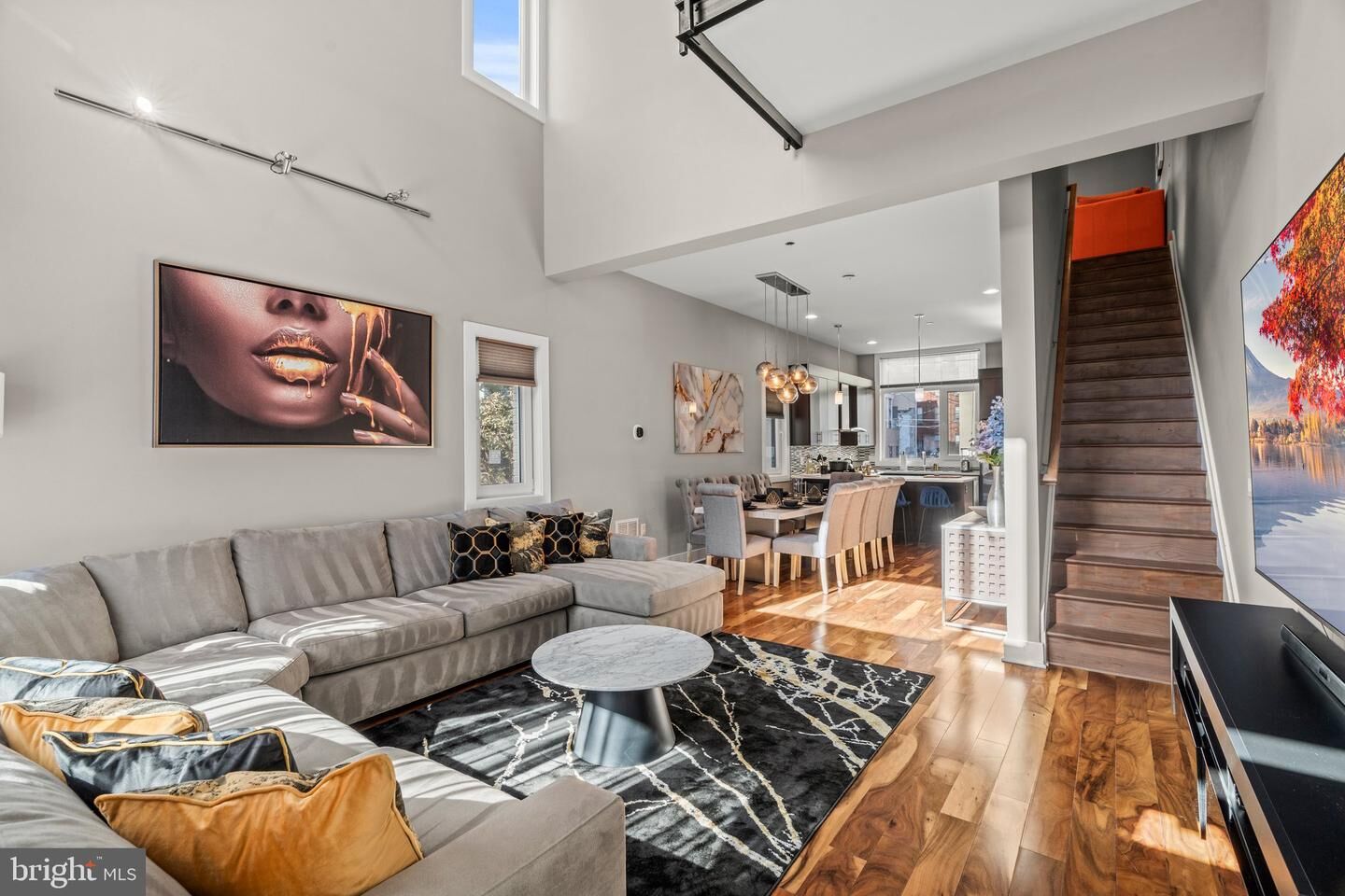 Property Photo:  1124 N American Street 34 9  PA 19123 