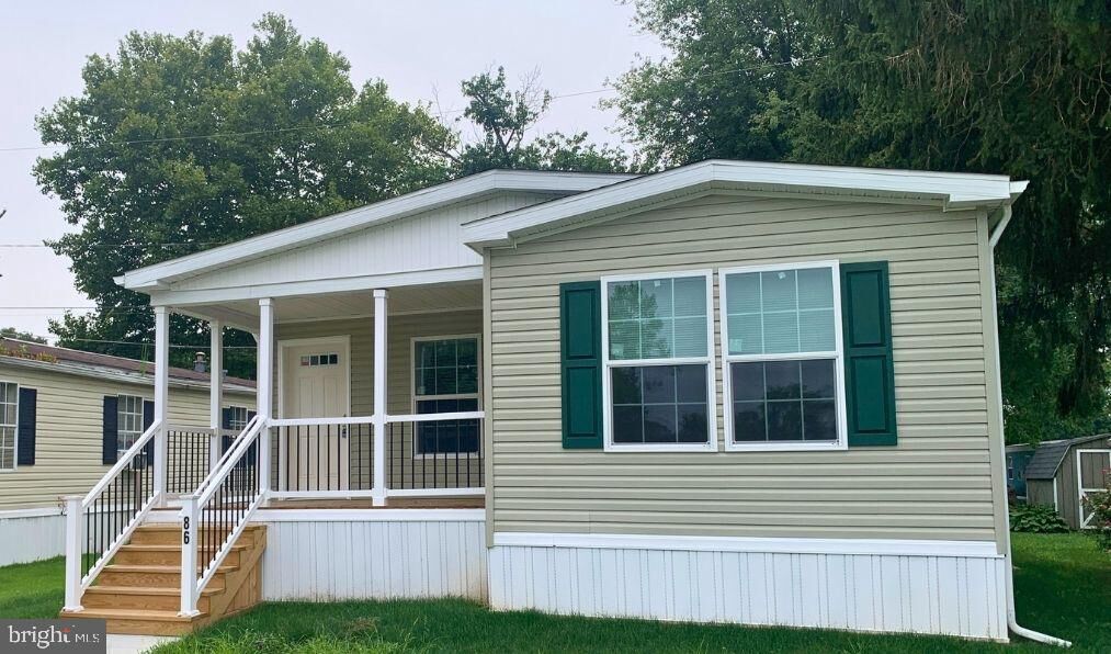 Property Photo: 86 Rose Avenue PA 19344