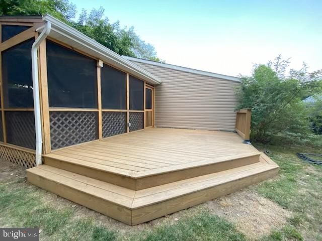 Property Photo: 222 Glen Road MD 21060