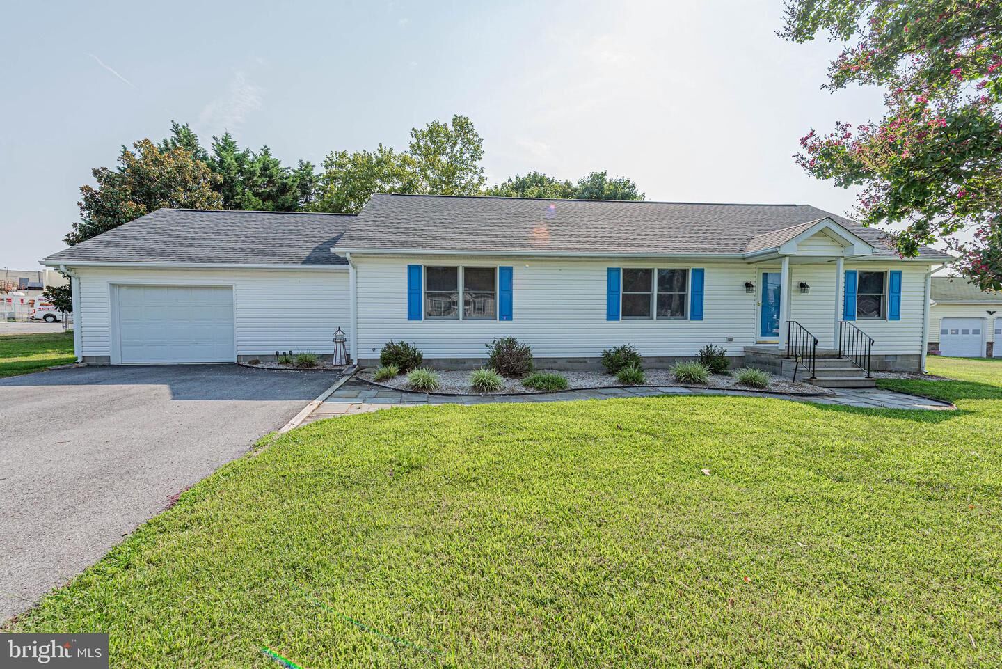 Property Photo:  38095 Sandy Cove Road  DE 19970 