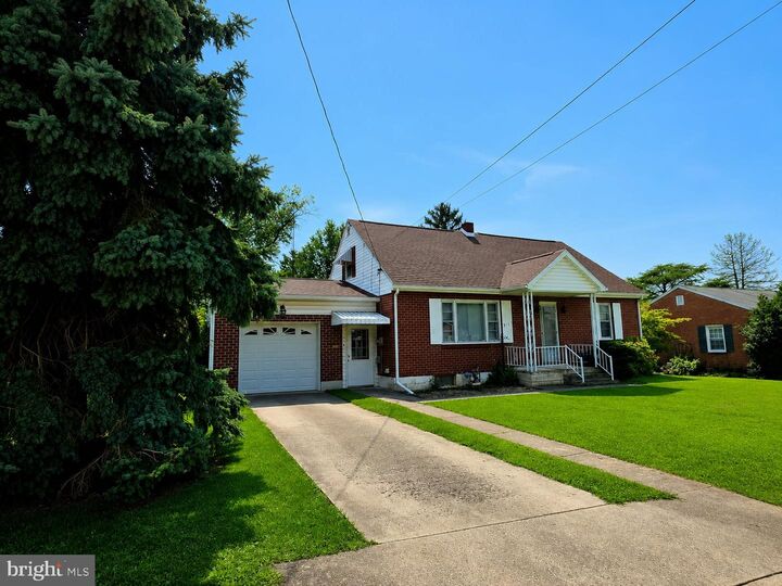 Property Photo: 431 W. Sixth St. PA 17268