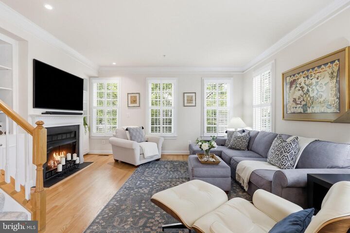 Property Photo:  400 S Payne Street S  VA 22314 
