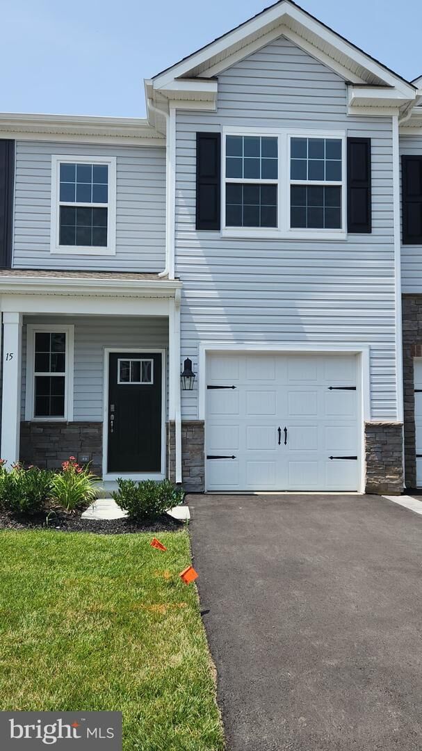 Property Photo:  15 Nelson's Way  NJ 08060 