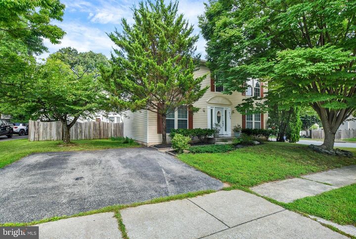Property Photo:  8100 Huntmaster Court  MD 21061 