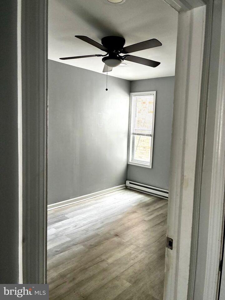 Property Photo: 1432 S 5th Street 00 2A PA 19147