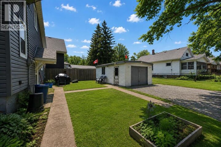 Property Photo: 463 Confederation Street ON N7T 2B5