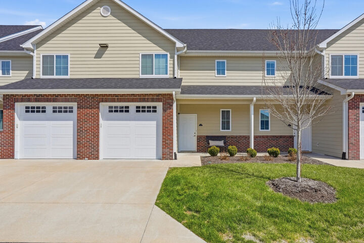 Property Photo: 4002 W Worley St MO 65203