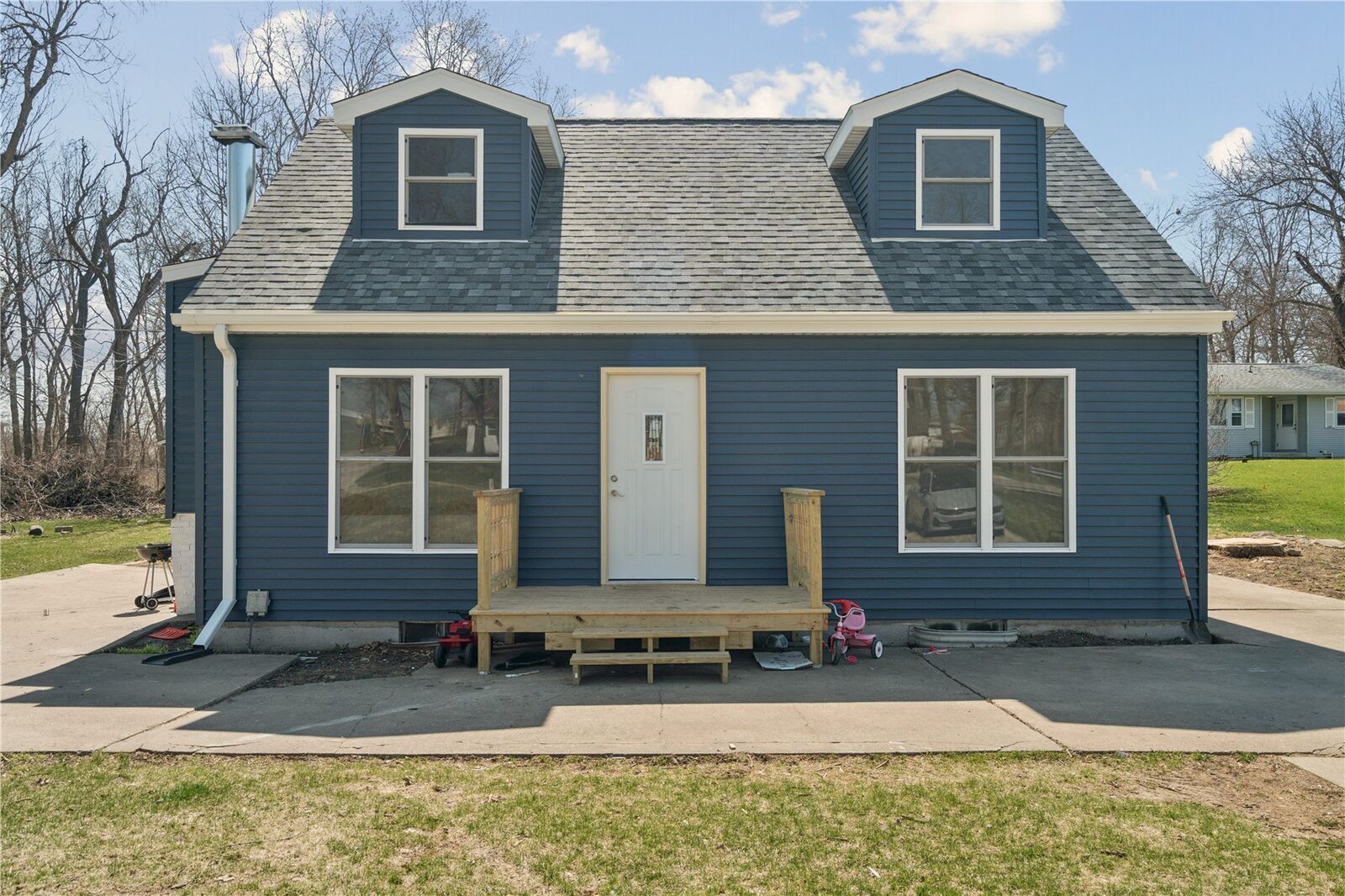 Property Photo: 129 Northwood Drive IA 52233