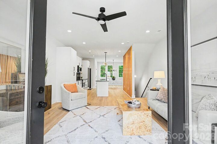 Property Photo: 1312 Carolyn Drive NC 28205