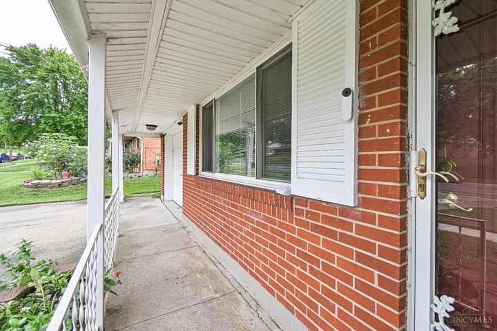 Property Photo: 795 Castro Lane OH 45246
