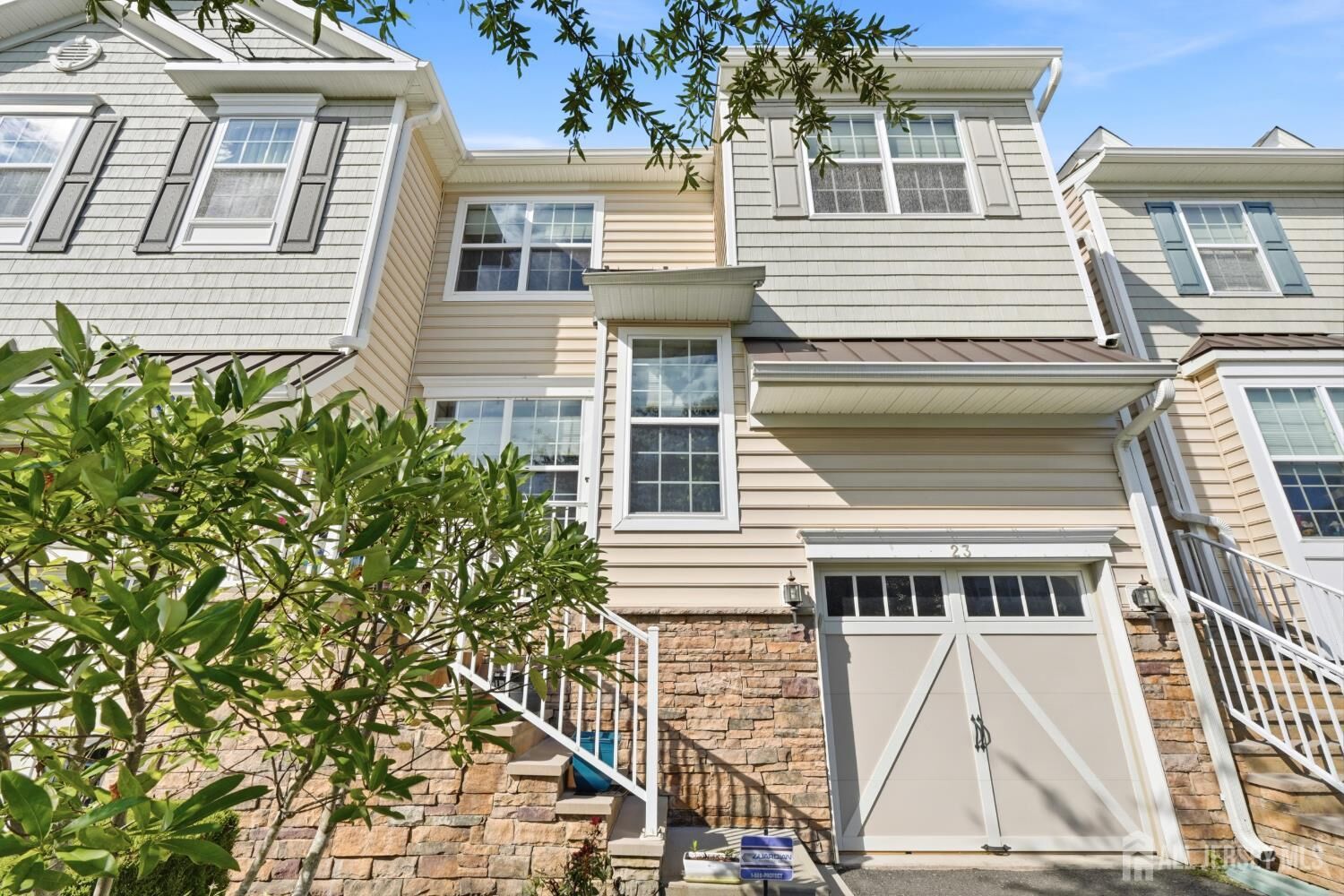 Property Photo:  23 Morris Lane  NJ 08512 