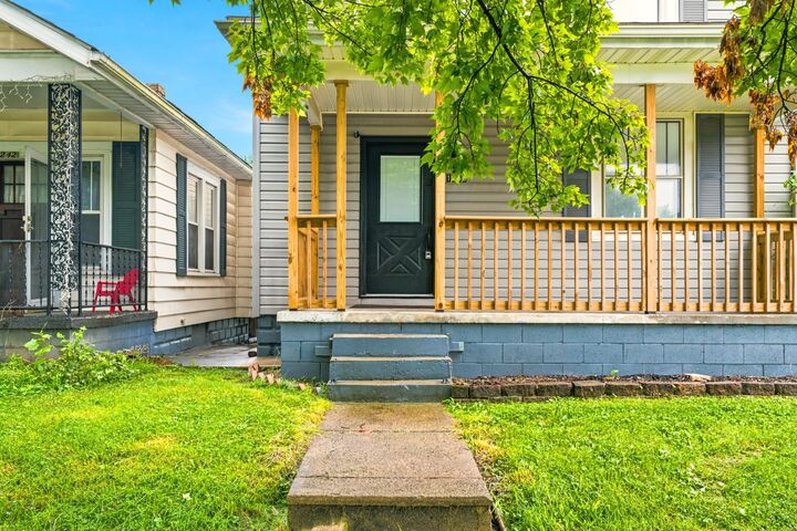 Property Photo:  1246 Moxahala Avenue  OH 43701 
